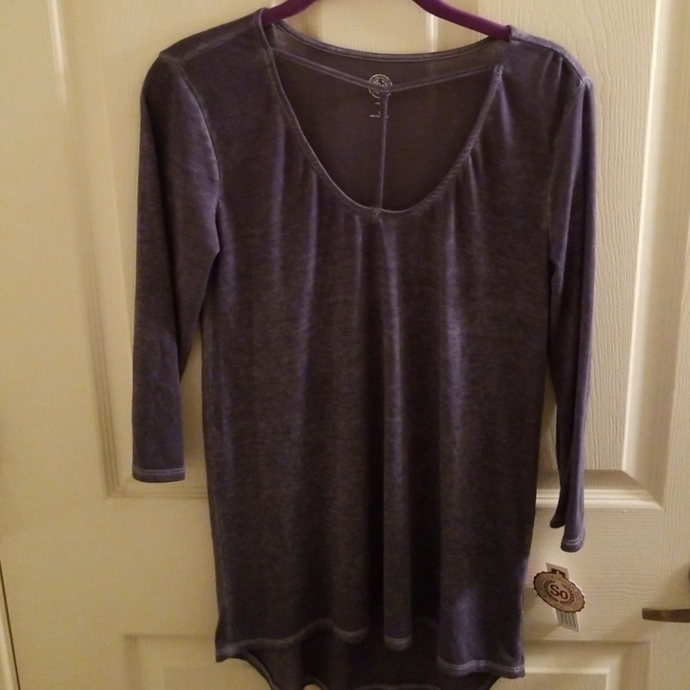 Blue long sleeve t-shirt